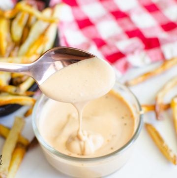 Fry Sauce is a mayo and ketchup mixture. This recipe has a few other added ingredients to kick up the flavor.