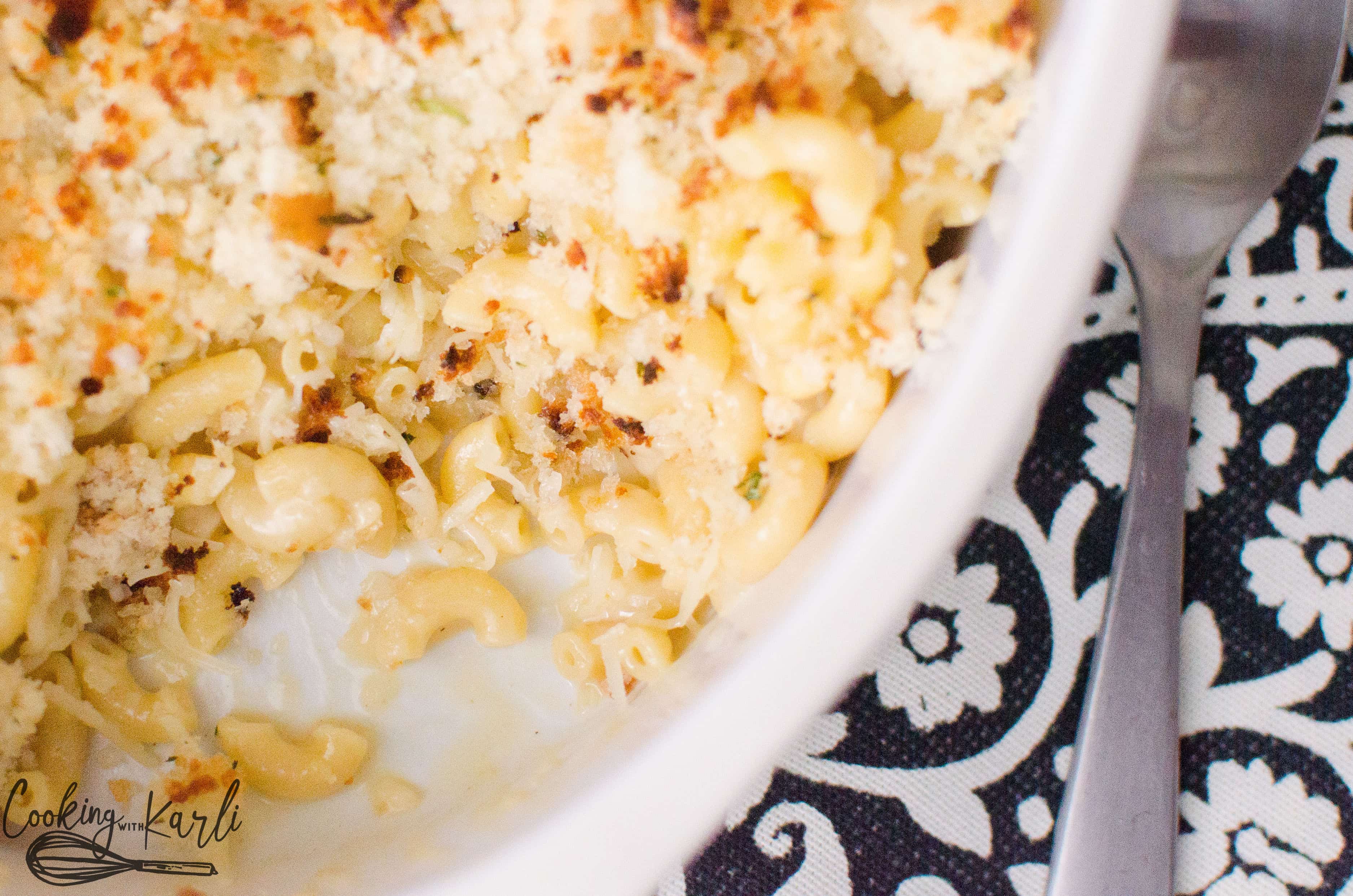 Instant Pot Mac 'n Cheese is equally fast and delicious! Perfectly cooked pasta, from scratch sauce and a crispy breadcrumb topping will knock your socks off! Perfect for ages 1-101!