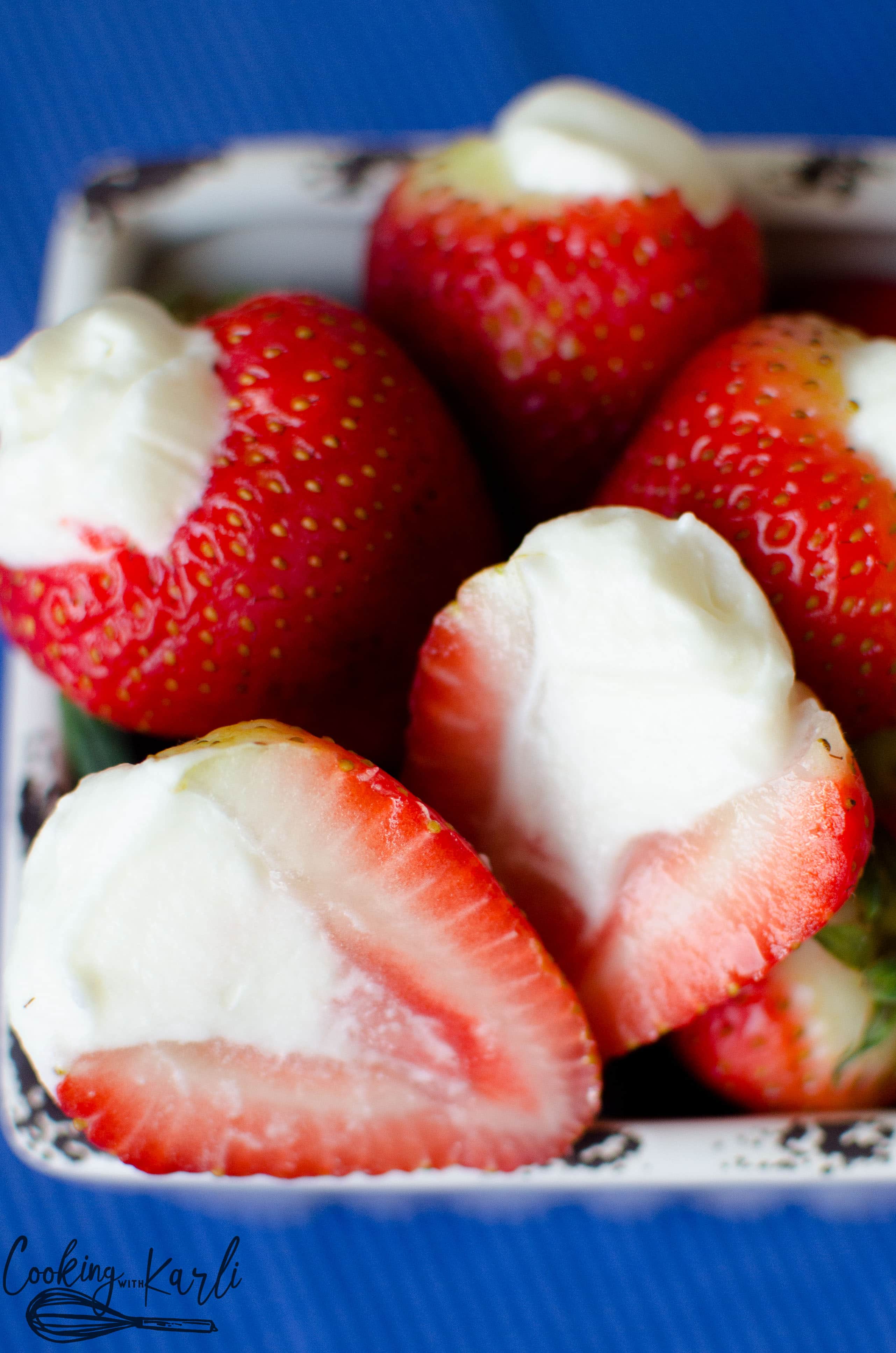 Strawberries 'n Cream are fresh strawberries filled with vanilla whipped cream frosting. This is a delicious, fresh and easy dessert.