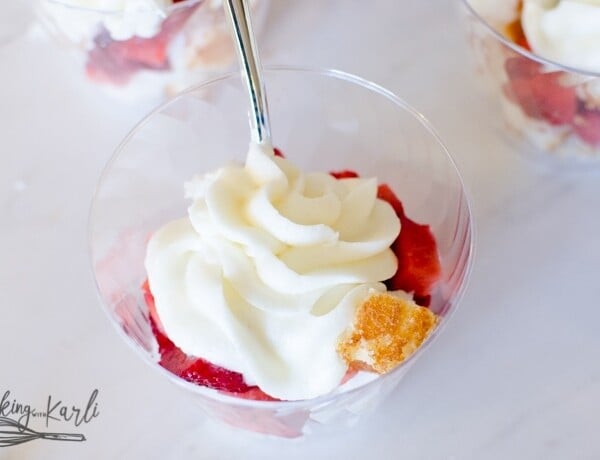 Angel food cake, sliced strawberries and vanilla buttercream served individually in a cup