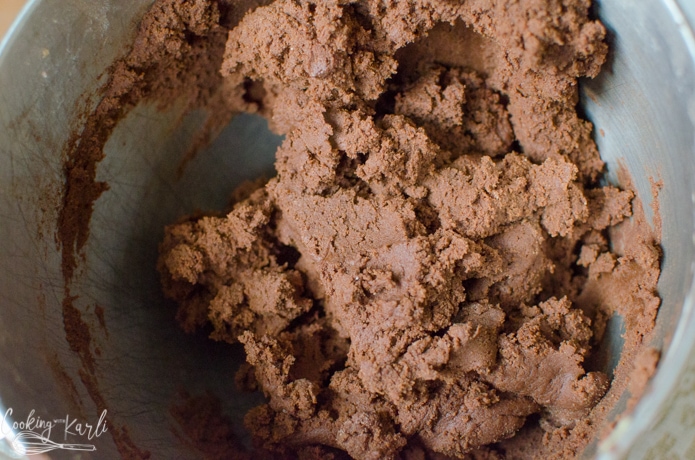 The final chocolate cookie dough.