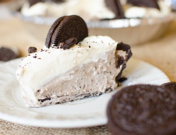 Oreo Pie is a No Bake Pie that embodies everything Cookies and Cream. From the classic speckled grey filling to the Oreo cookie crust. This pie will not disappoint!