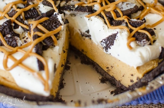 no bake chocolate peanut butter pie is the perfect quick dessert.