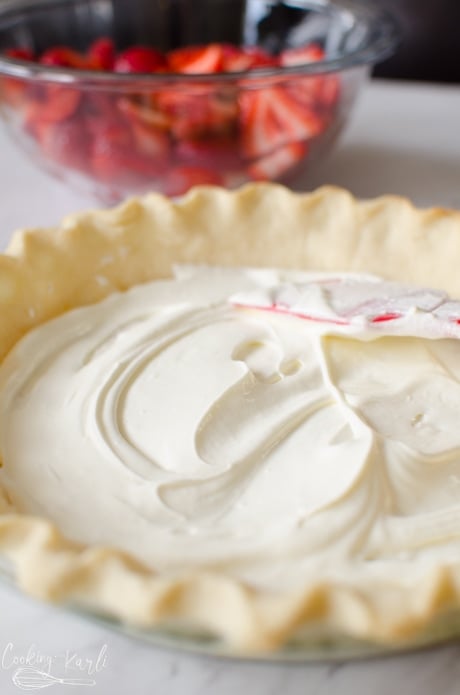 This simple pie has an easy layering of fresh strawberries and creamy filling.