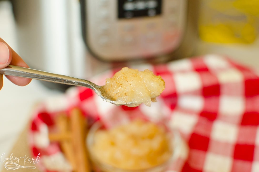 Instant Pot apple sauce recipe is an easy snack
