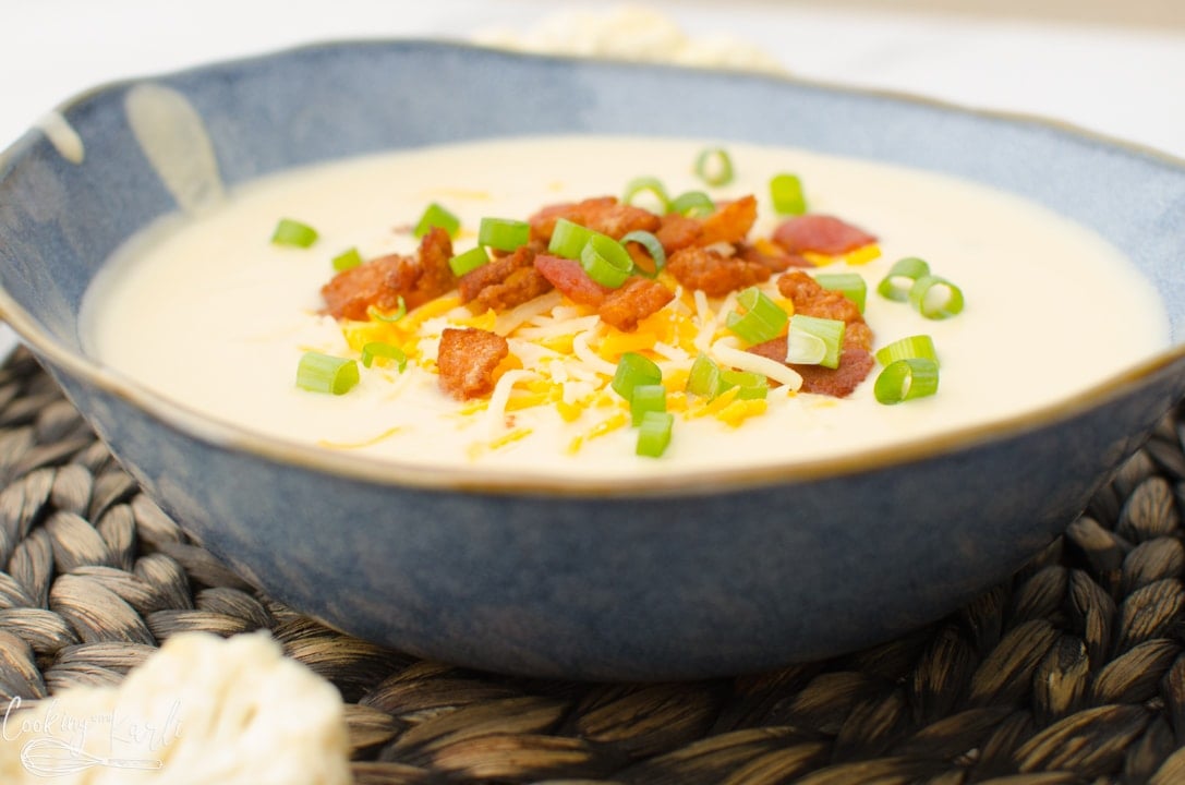 creamy Wisconsin cauliflower soup with bacon and chives