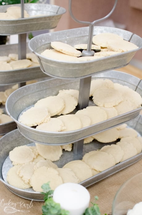 Sugar cookies made by scooping and then flattening them with the back of a cup.