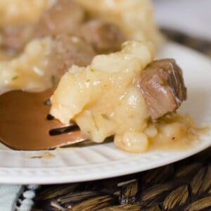 steak and potatoes with gravy