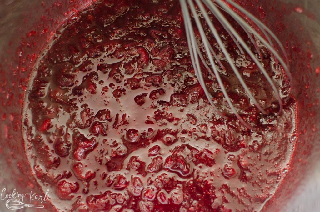 Cranberry Sauce in the Instant Pot 
