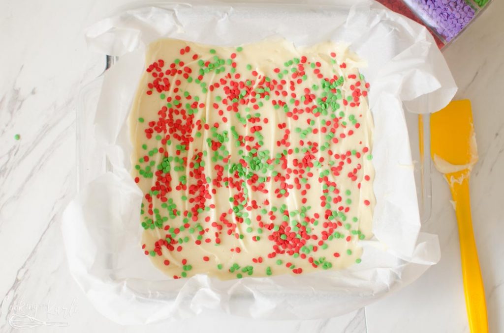 sprinkles on top of the sugar cookie fudge