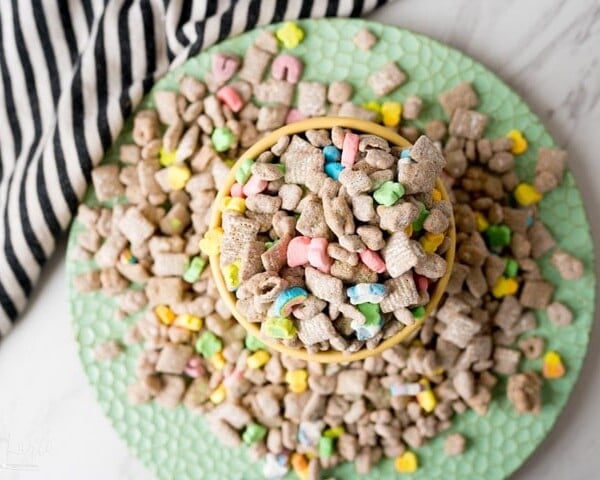 muddy buddies with lucky charms
