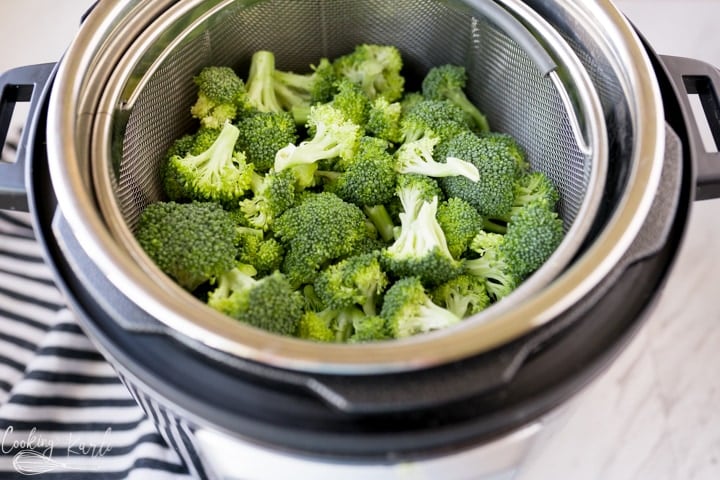 instant pot broccoli before being cooked