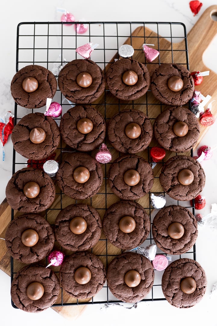 chocolate blossom cookies