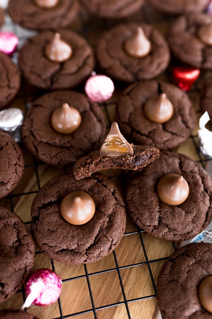 chocolate blossom cookies