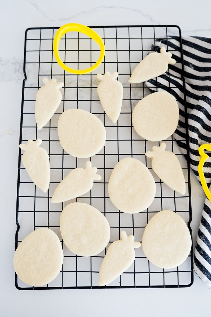 baked sugar cookies before they are frosted.