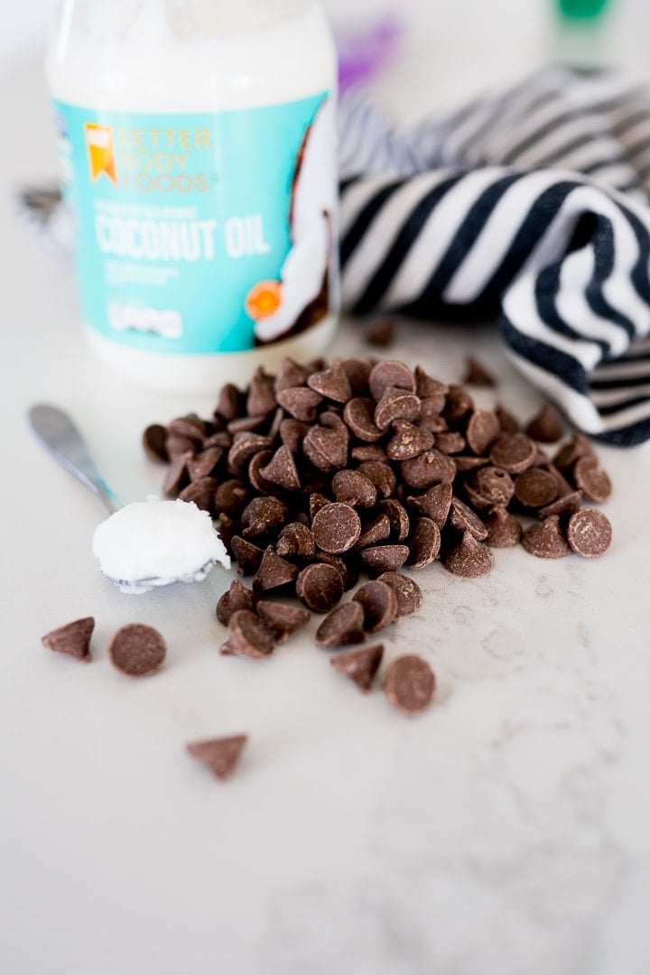 chocolate chips and coconut oil to make magic shell recipe