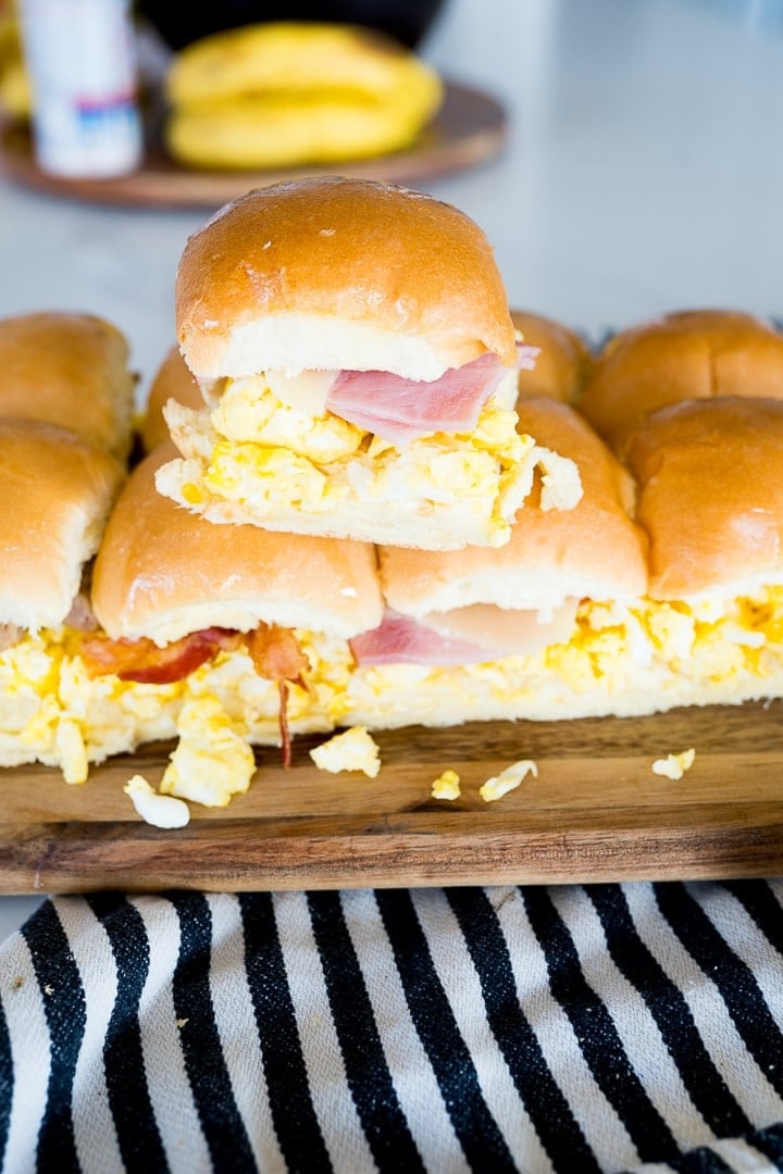 breakfast slider sandwiches with scrambled eggs, cheese and meat