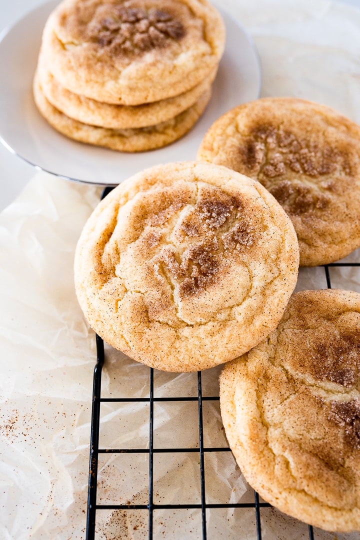 snickerdoodle cookies on a cookie cooling rack