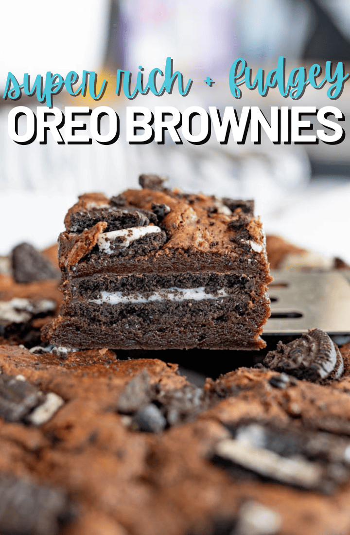 A single oreo brownie stacked on top of a pan of brownies. Across the top it says "super rich & fudgey oreo brownies"